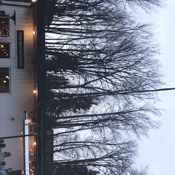 Field House Brewing - Brewpubs Near Me - Abbotsford, British Columbia