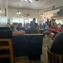 Breakfast Paradise - Hempstead - Booth, table and counter seating