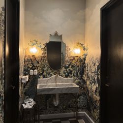 Allelo - Bathroom