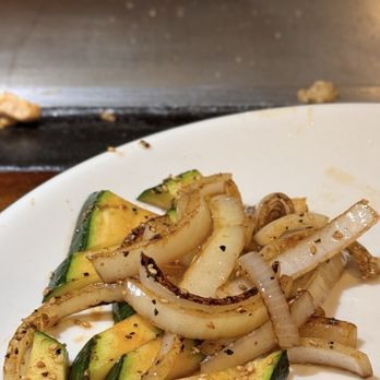 Benihana - San Francisco - Onions and zucchini - Teppanyaki Near Me - San Francisco, California Benihana - San Francisco - Onions and zucchini - Teppanyaki Near Me - San Francisco, California