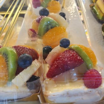 Lily's Bakery - Bakeries Near Me - Westminster, California Lily's Bakery - Bakeries Near Me - Westminster, California