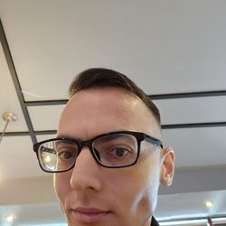 L/Front of cut