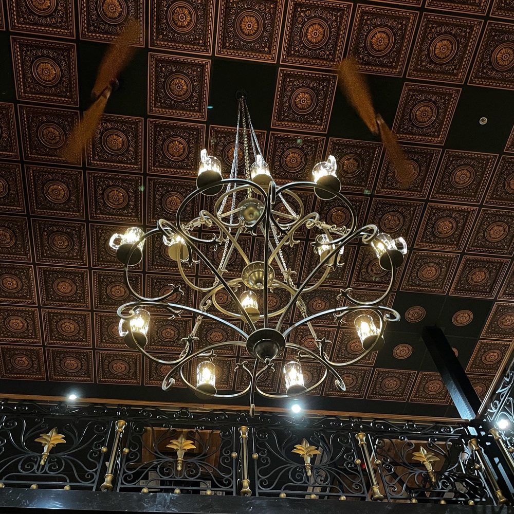 Schnitz Ale Brewery - Beautiful chandelier with copper ceiling tiles - Breweries Near Me - Parma, Ohio Schnitz Ale Brewery - Beautiful chandelier with copper ceiling tiles - Breweries Near Me - Parma, Ohio