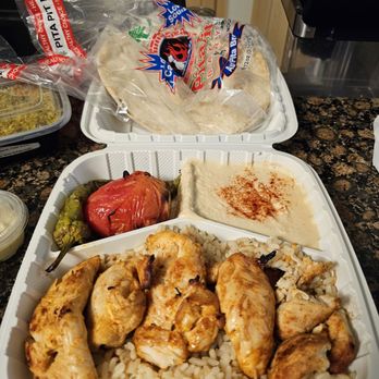 Green Street Café - Chicken - Mediterranean Near Me - Pasadena, California Green Street Café - Chicken - Mediterranean Near Me - Pasadena, California