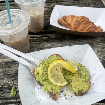 Cafe Moka - Avocado toast, ham & Swiss croissant and (amazing) chai lattes - Coffee & Tea Near Me - Islamorada, Florida