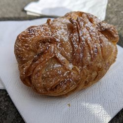 Dolci & Dolcezze - 03/07/24 Strawberry Jam Pastry
