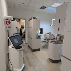 Mercato Dental Centre