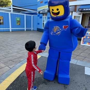Legoland California Resort - Spaceship - Resorts Near Me - Carlsbad, California Legoland California Resort - Spaceship - Resorts Near Me - Carlsbad, California