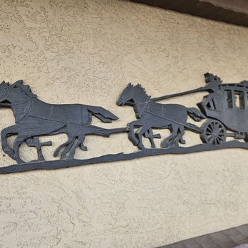Stagecoach Inn - Steakhouses Near Me - Garden City, Idaho