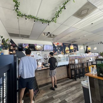 Jay's Sushi - Sushi Bars Near Me - Honolulu, Hawaii Jay's Sushi - Sushi Bars Near Me - Honolulu, Hawaii