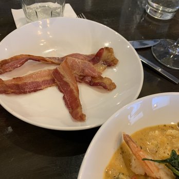 Hot Tuna - Shrimp & Grits - Bars Near Me - Virginia Beach, Virginia Hot Tuna - Shrimp & Grits - Bars Near Me - Virginia Beach, Virginia