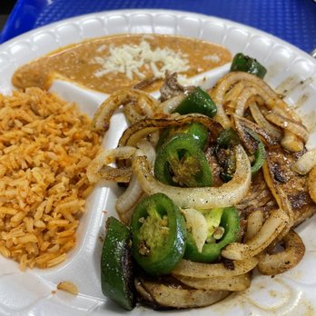 La Unica - Carne asada plate - Mexican Near Me - Santa Maria, California