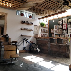 THE MEN’S ROOM - Updated September 2024 - 21 Reviews - 150 Mayfield ...