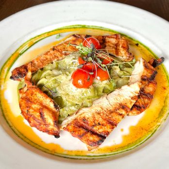 Pink Salt Restaurant - Tallarines con Pollo has housemade pasta with spinach pesto, chicken breast. 3.5* - Peruvian Near Me - Seattle, Washington Pink Salt Restaurant - Tallarines con Pollo has housemade pasta with spinach pesto, chicken breast. 3.5* - Peruvian Near Me - Seattle, Washington