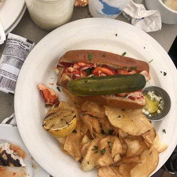 Bluewater Grill - lobster roll - Seafood Near Me - Avalon, California