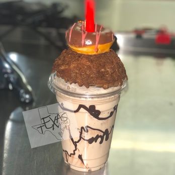 Texas Style Eatery - Coco pebbles chocolate milkshake - Burgers Near Me - Lincoln, Alabama Texas Style Eatery - Coco pebbles chocolate milkshake - Burgers Near Me - Lincoln, Alabama