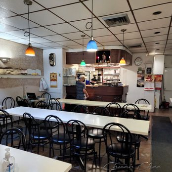 Restaurant My Canh - Seating area - Vietnamese Near Me - Montreal, Quebec Restaurant My Canh - Seating area - Vietnamese Near Me - Montreal, Quebec