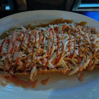 La Fogata Restaurant - Tostones con pollo - Colombian Near Me - Elizabeth, New Jersey