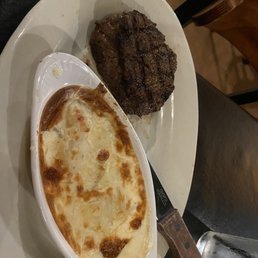 8oz fillet and I'll I'll Au gratin potatoes. 8oz fillet and I'll I'll Au gratin potatoes.