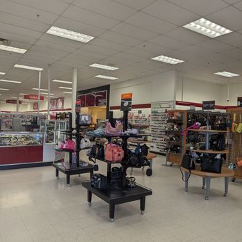 TJ MAXX - Updated October 2025 - 53 Photos & 16 Reviews - 12559 Olive