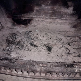 JD House - There were ashes in the fireplace when we got there - Bed & Breakfast Near Me - Mendocino, California JD House - There were ashes in the fireplace when we got there - Bed & Breakfast Near Me - Mendocino, California