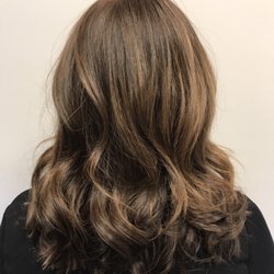 Cat's Hair Lounge