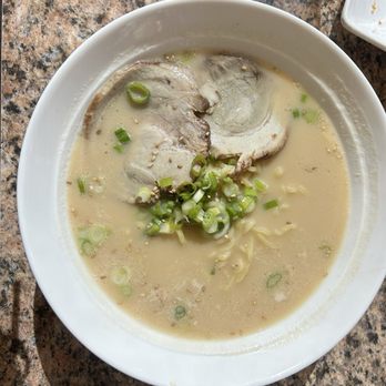 Ryujin Ramen - Shiro Tonkotsu Ramen white (no mushrooms, ginger, egg or cabbage) - Ramen Near Me - Sacramento, California Ryujin Ramen - Shiro Tonkotsu Ramen white (no mushrooms, ginger, egg or cabbage) - Ramen Near Me - Sacramento, California