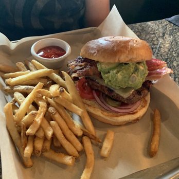 BJ's Restaurant & Brewhouse - Guacamole & bacon burger - New American Near Me - Round Rock, Texas BJ's Restaurant & Brewhouse - Guacamole & bacon burger - New American Near Me - Round Rock, Texas