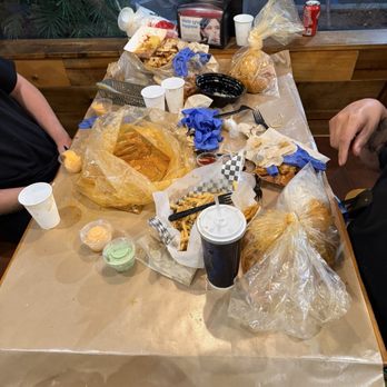 The Crab Bay - Table 1 - Cajun/Creole Near Me - San Jose, California