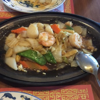 Da Shin Bistro - Sizzling seafood combo - Chinese Near Me - Media, Pennsylvania Da Shin Bistro - Sizzling seafood combo - Chinese Near Me - Media, Pennsylvania