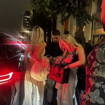 MARS - Out with the friends  , biscous... - Lounges Near Me - Los Angeles, California