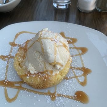 Rooftop - butter cake with vanilla gelato - New American Near Me - Walnut Creek, California Rooftop - butter cake with vanilla gelato - New American Near Me - Walnut Creek, California