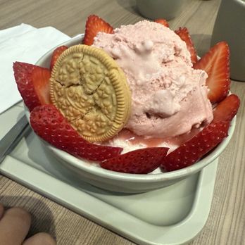 Honeymoon Dessert - Desserts Near Me - Markham, Ontario Honeymoon Dessert - Desserts Near Me - Markham, Ontario