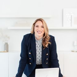 Florida Trust and Estate Pro - Attorney Virginia Lee Perez is here to help you with Estate Planning and Estate/Probate/Trust Administration needs.