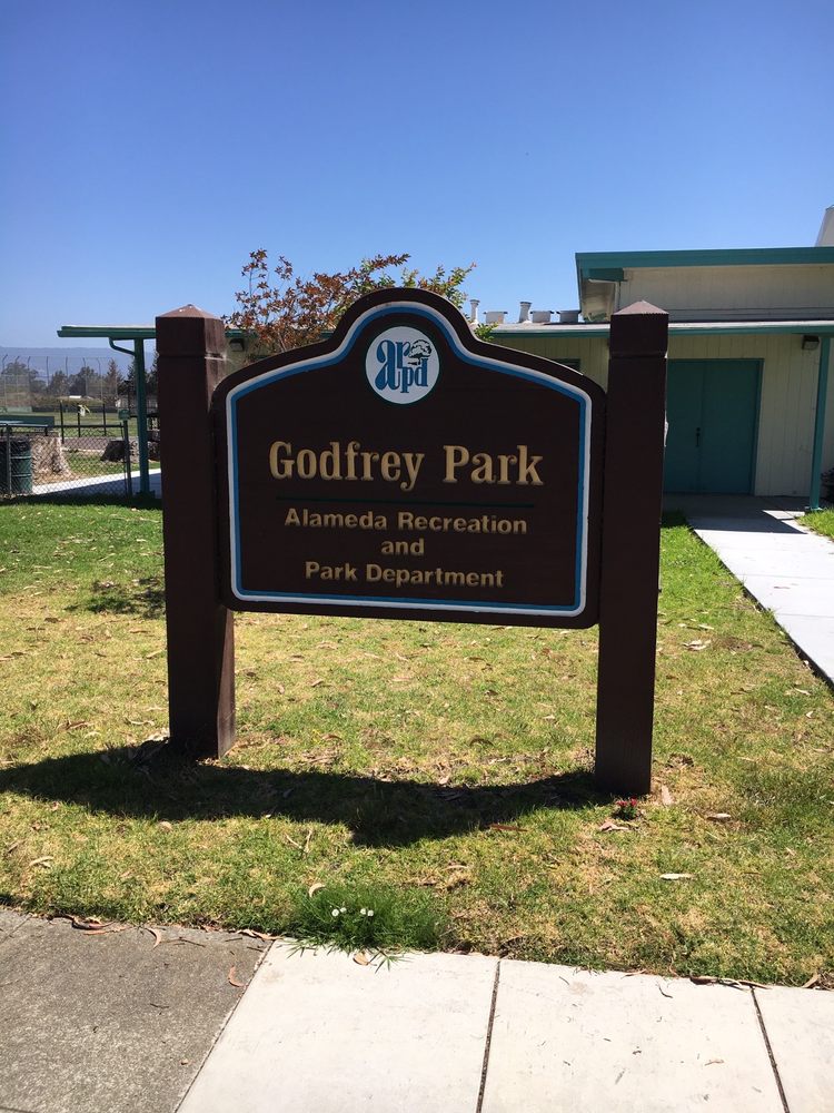 GODFREY PARK 10 Photos Parks 281 Beach Rd, Alameda, CA Phone
