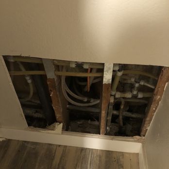 Arrive Sonoma Ridge - Holes in the closet - Apartments Near Me - Santa Rosa, California