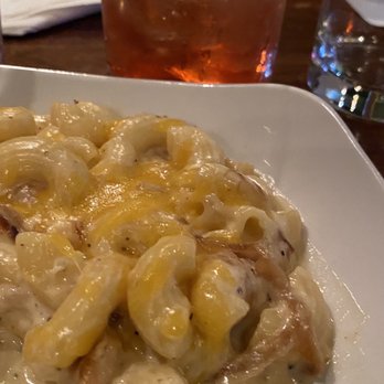 Agate Alley Bistro - Northwest Mac and Cheese - New American Near Me - Eugene, Oregon
