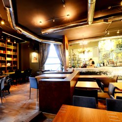 Caffe Siesta - Non smoking interiors.
