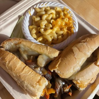 Eluvium Brewing Company - Vegan brat melt with Mac & cheese - Breweries Near Me - Weaverville, North Carolina
