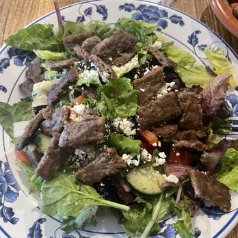 Wally's Cafe - Beef and lamb gyros salad - Mediterranean Near Me - Rocklin, California