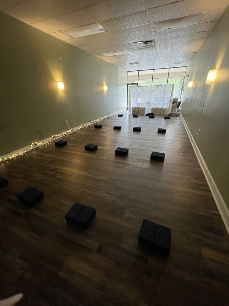 EARTH YOGA 163 Mayo St, Hillsborough, North Carolina Yoga Phone