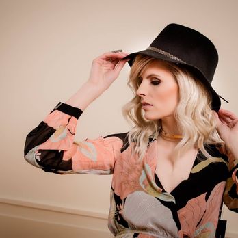 Pitch Black Salon - 2018 Pitch Black Salon Photoshoot - Hair Salons Near Me - Louisville, Kentucky Pitch Black Salon - 2018 Pitch Black Salon Photoshoot - Hair Salons Near Me - Louisville, Kentucky