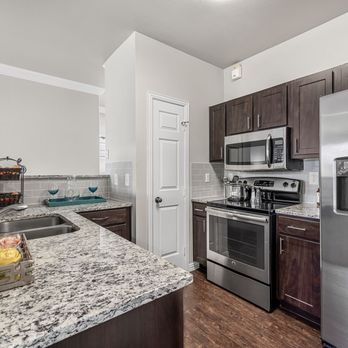 Marquis at Silver Oaks - Apartments Near Me - Grapevine, Texas Marquis at Silver Oaks - Apartments Near Me - Grapevine, Texas
