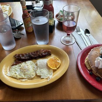 The Potholder Cafe Eagle - Breakfast & Brunch Near Me - Eagle, Idaho