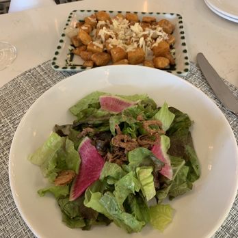 The Pine Room - Classic salad and potato hash - Cocktail Bars Near Me - Prospect, Kentucky The Pine Room - Classic salad and potato hash - Cocktail Bars Near Me - Prospect, Kentucky