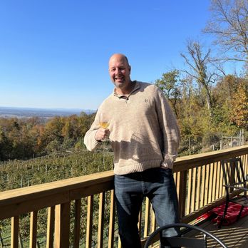 Twin Oaks Tavern Winery - Wineries Near Me - Bluemont, Virginia Twin Oaks Tavern Winery - Wineries Near Me - Bluemont, Virginia