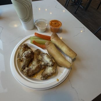 Epic Wings - 6 pc Chicken Wings Meal - Garlic parm, with a side of medium buffalo, and a drink. - Chicken Wings Near Me - Glendale, Arizona