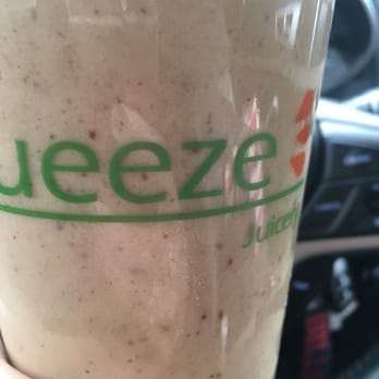 Squeeze Juicery - Jingle bell rock is amazing! - Juice Bars & Smoothies Near Me - Williamsville, New York