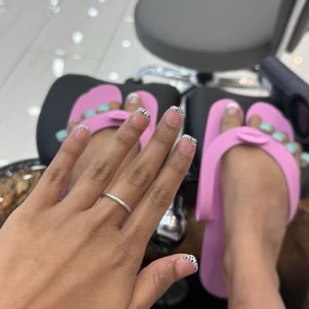 Ventana Nail and Spa - Powder nails short - Waxing Near Me - Richmond, Texas Ventana Nail and Spa - Powder nails short - Waxing Near Me - Richmond, Texas