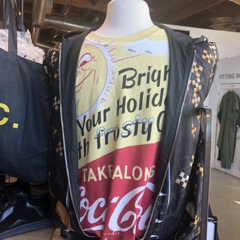2nd Street - Costa Mesa - Coke. - Used, Vintage & Consignment Near Me - Costa Mesa, California